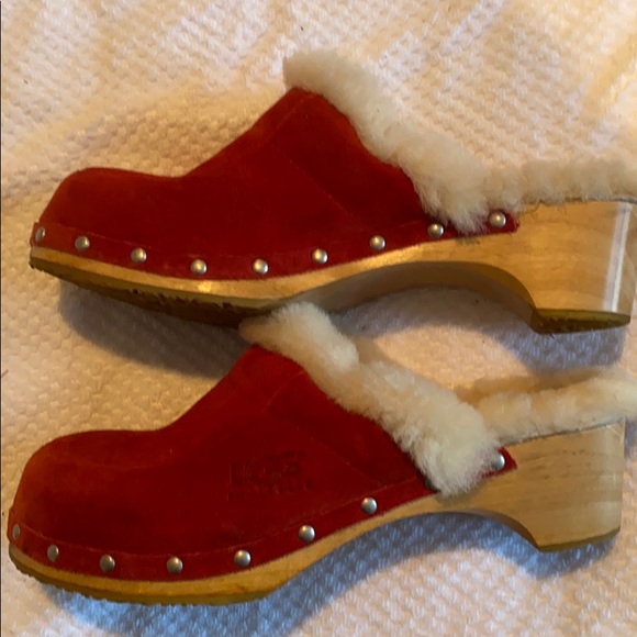 Clogs - Picture 3 of 7